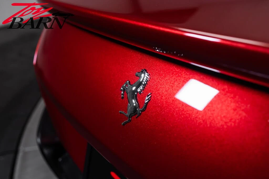 2022 Ferrari Roma - Image 11 of 31