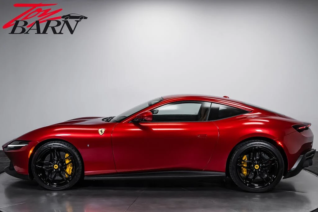 2022 Ferrari Roma - Image 2 of 31