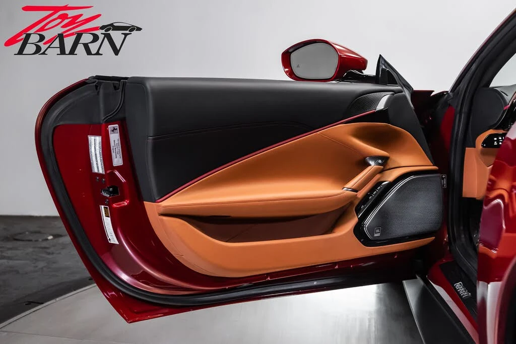 2022 Ferrari Roma - Image 19 of 31