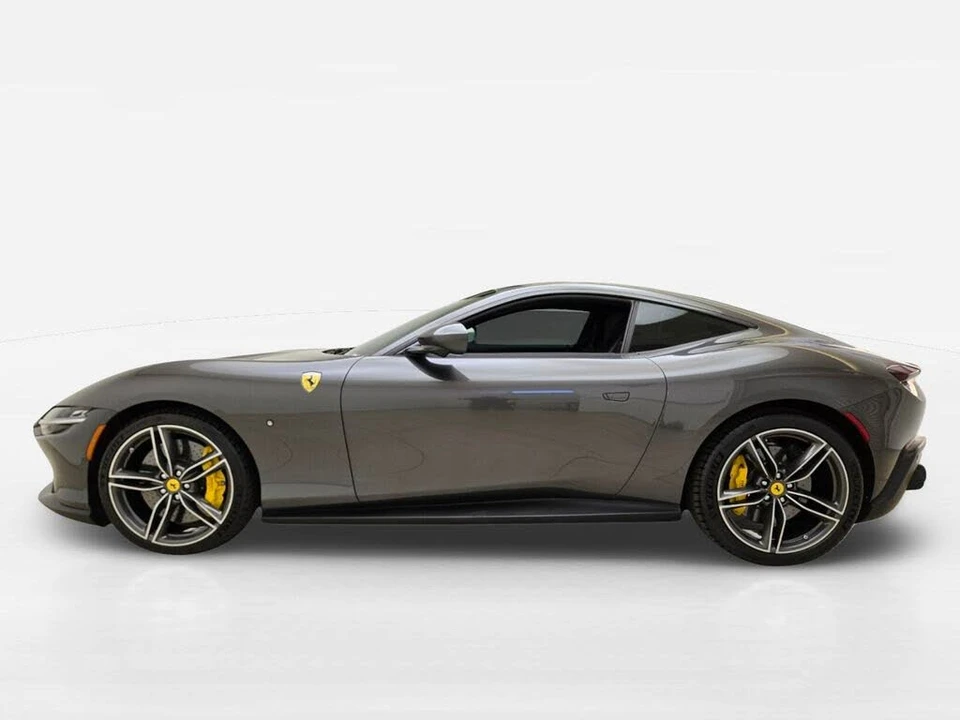 2022 Ferrari Roma - Image 12 of 31
