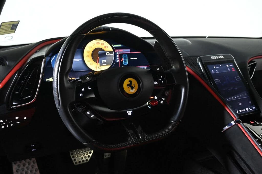 2022 Ferrari Roma - Image 12 of 30