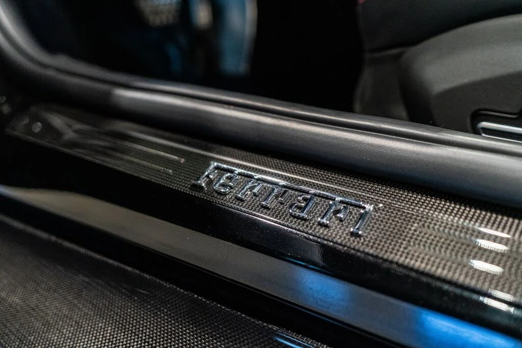 2022 Ferrari Roma - Image 28 of 31