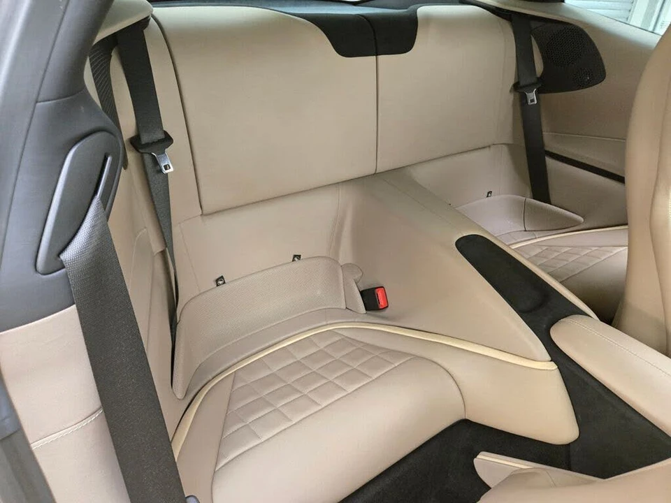 2022 Ferrari Roma - Image 23 of 31
