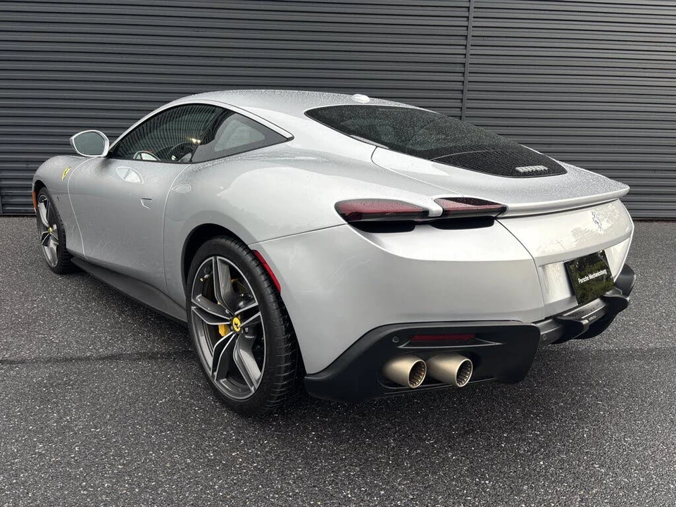 2022 Ferrari Roma - Image 3 of 6
