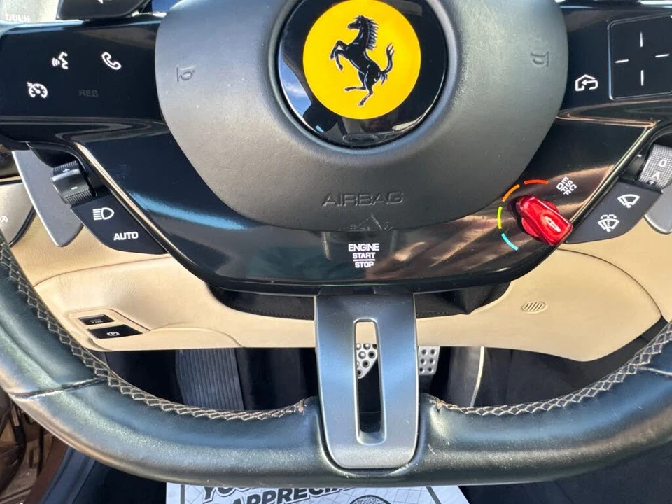 2022 Ferrari Roma - Image 16 of 21