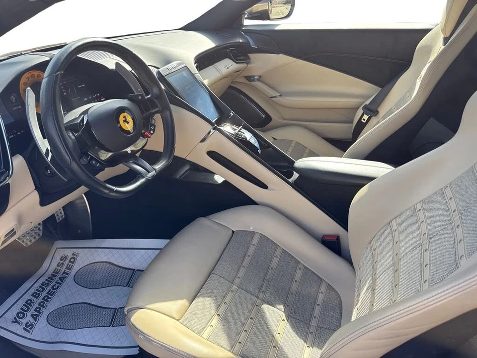 2022 Ferrari Roma - Image 8 of 21