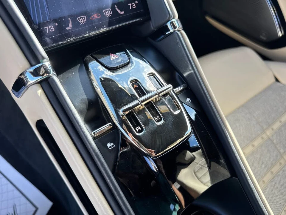 2022 Ferrari Roma - Image 15 of 21