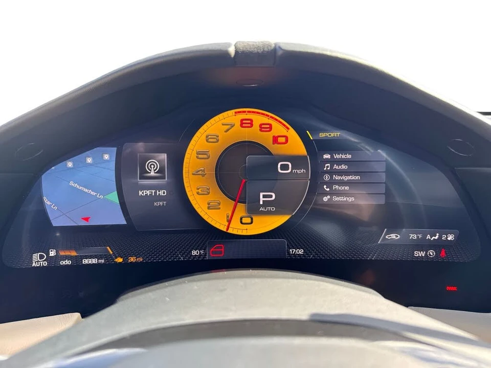 2022 Ferrari Roma - Image 17 of 21