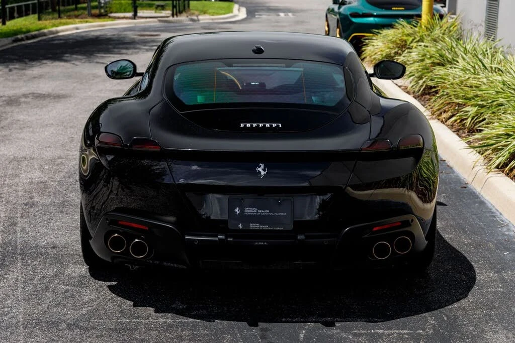 2022 Ferrari Roma - Image 4 of 31