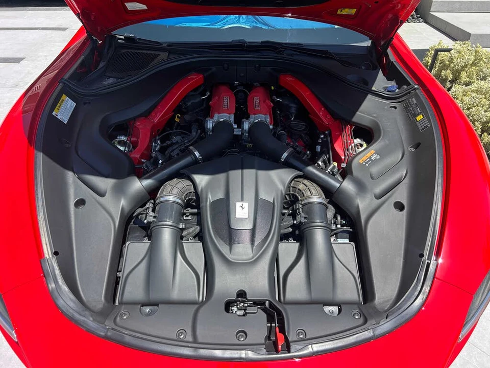 2022 Ferrari Roma - Image 12 of 22