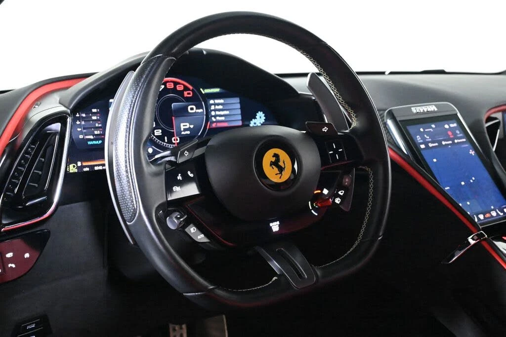 2022 Ferrari Roma - Image 12 of 26