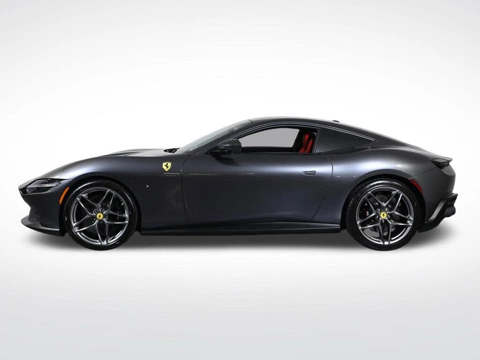 2022 Ferrari Roma - Image 7 of 26