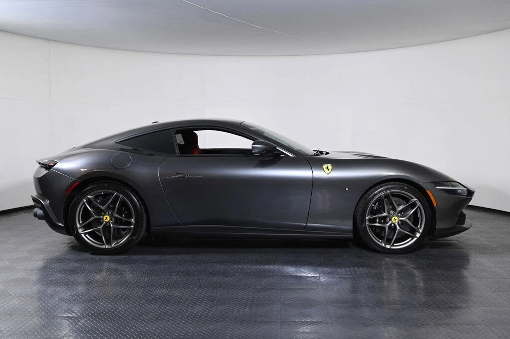 2022 Ferrari Roma - Image 10 of 26