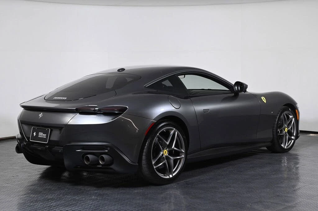 2022 Ferrari Roma - Image 9 of 26