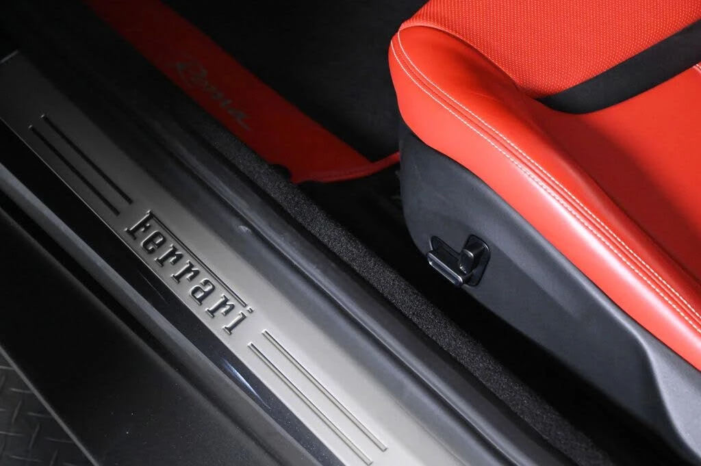 2022 Ferrari Roma - Image 20 of 26