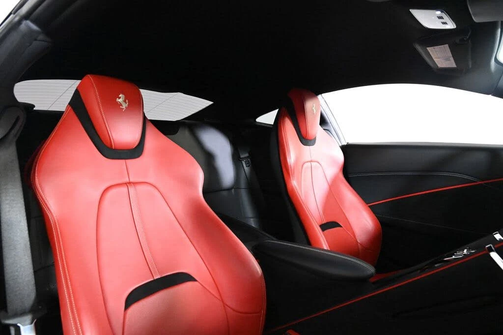 2022 Ferrari Roma - Image 4 of 26