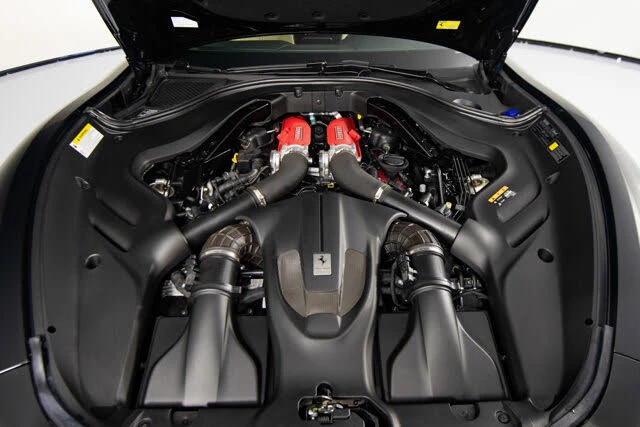 2022 Ferrari Roma - Image 19 of 20