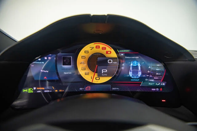2022 Ferrari Roma - Image 14 of 20