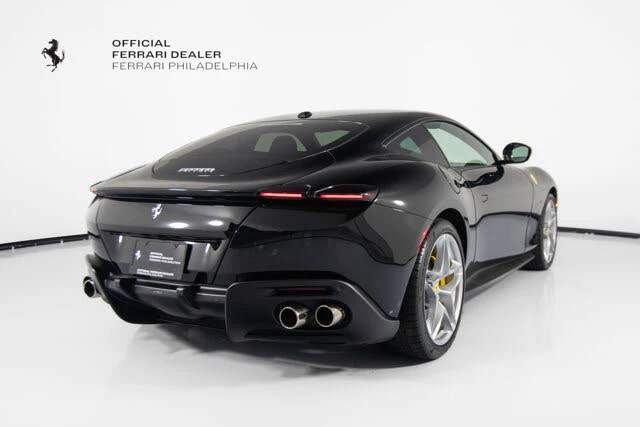 2022 Ferrari Roma - Image 7 of 20