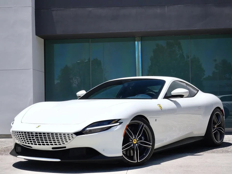 2022 Ferrari Roma - Image 3 of 27