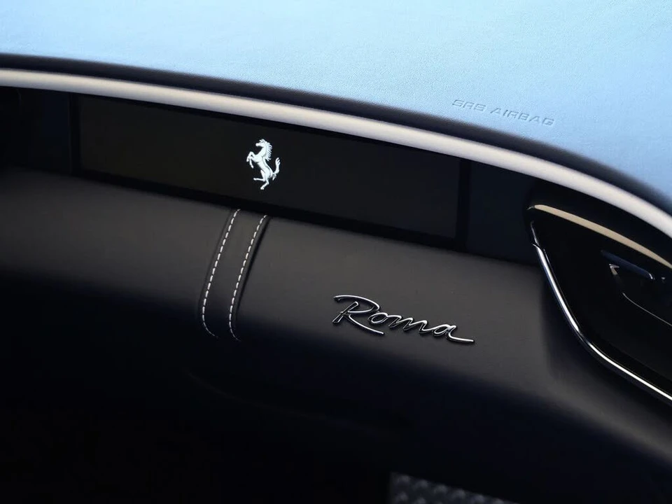 2022 Ferrari Roma - Image 20 of 27