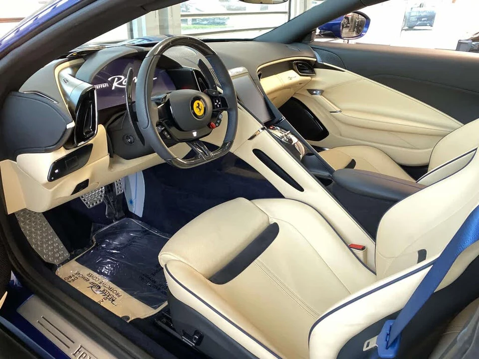 2022 Ferrari Roma - Image 6 of 12