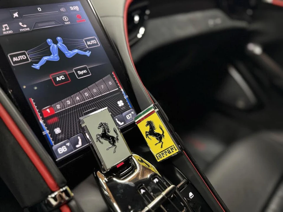 2022 Ferrari Roma - Image 23 of 31