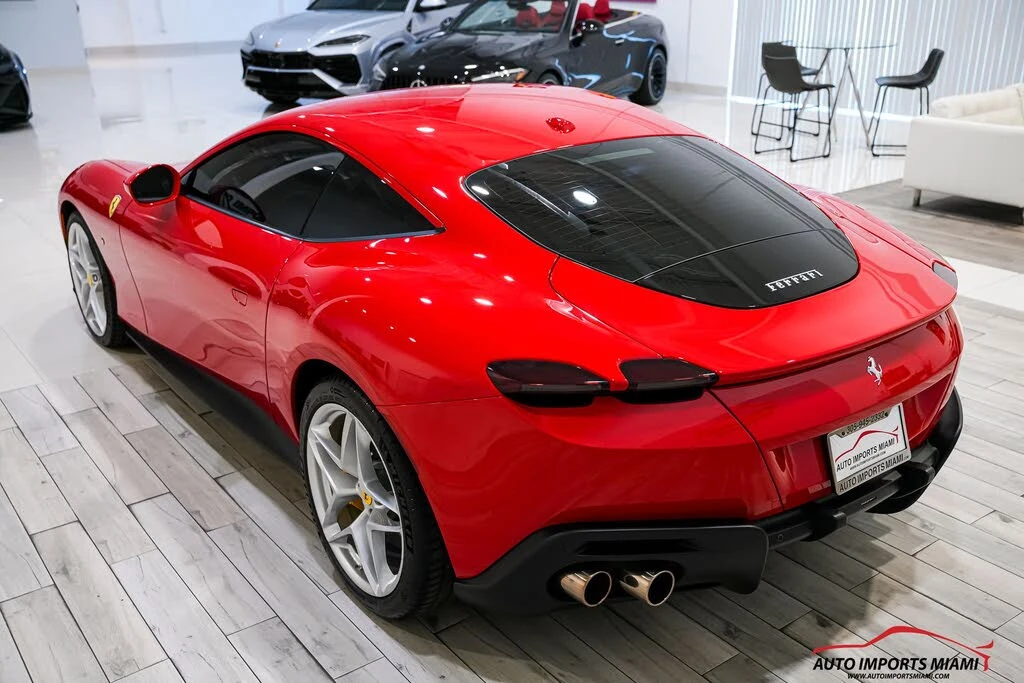 2022 Ferrari Roma - Image 15 of 31