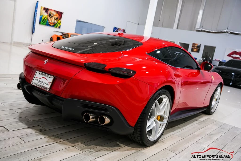 2022 Ferrari Roma - Image 22 of 31