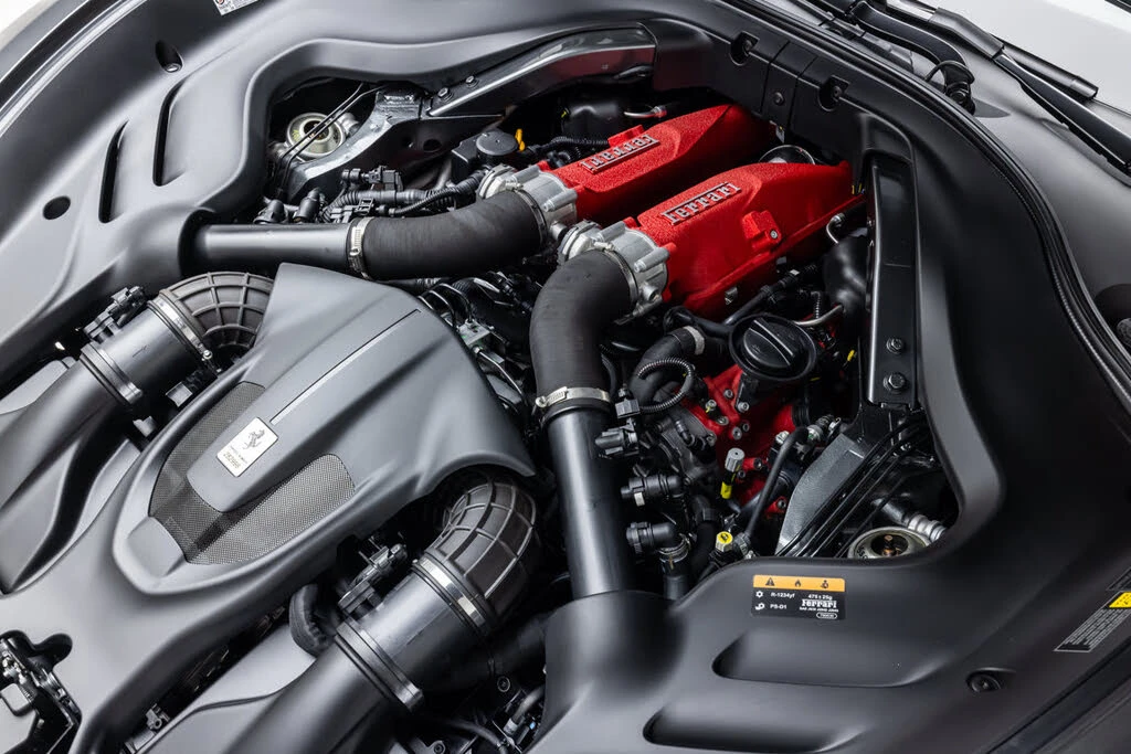 2022 Ferrari Roma - Image 22 of 31