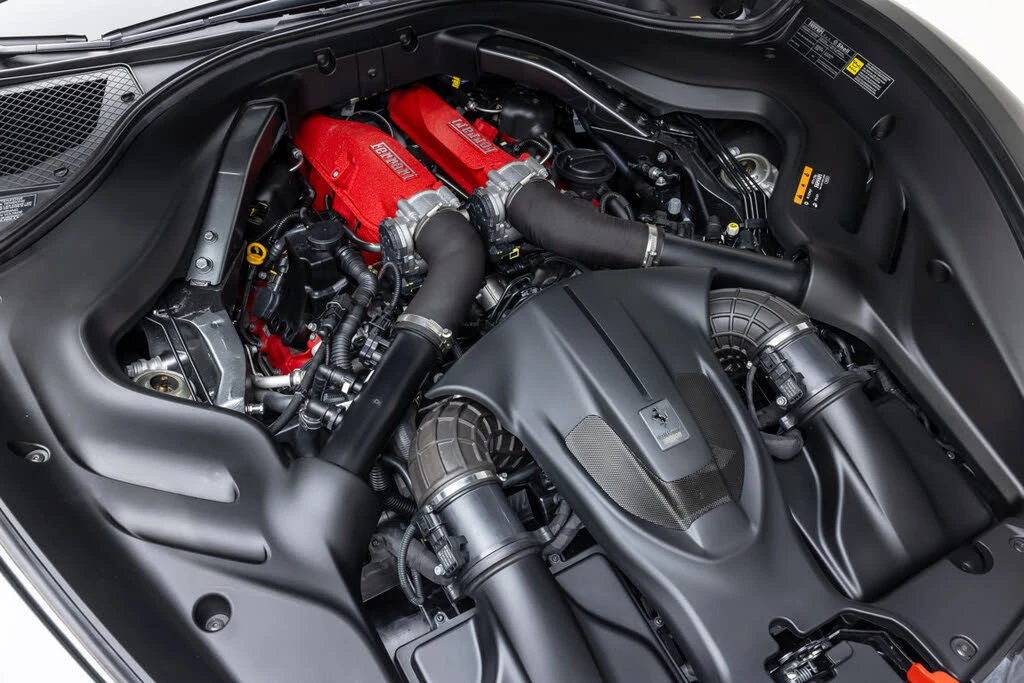 2022 Ferrari Roma - Image 23 of 31