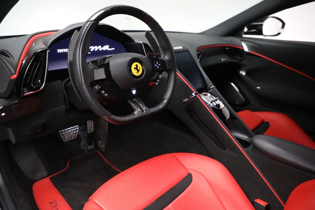 2022 Ferrari Roma - Image 14 of 29