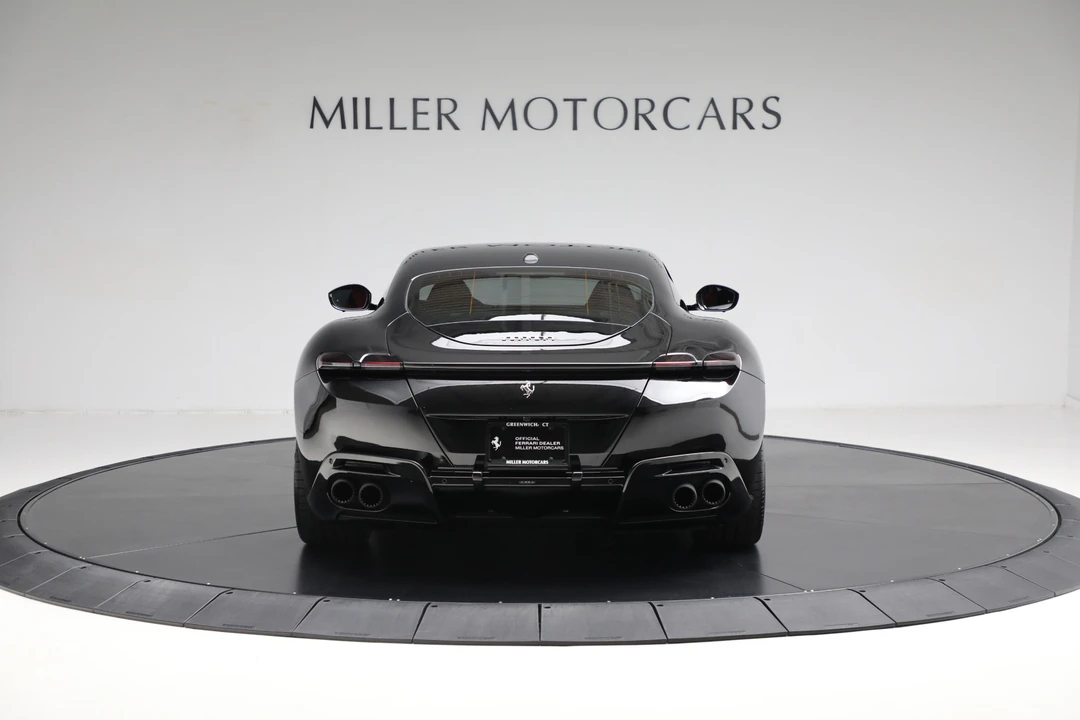 2022 Ferrari Roma - Image 7 of 29