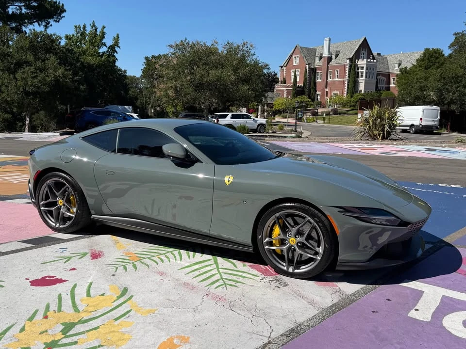 2022 Ferrari Roma - Image 3 of 19
