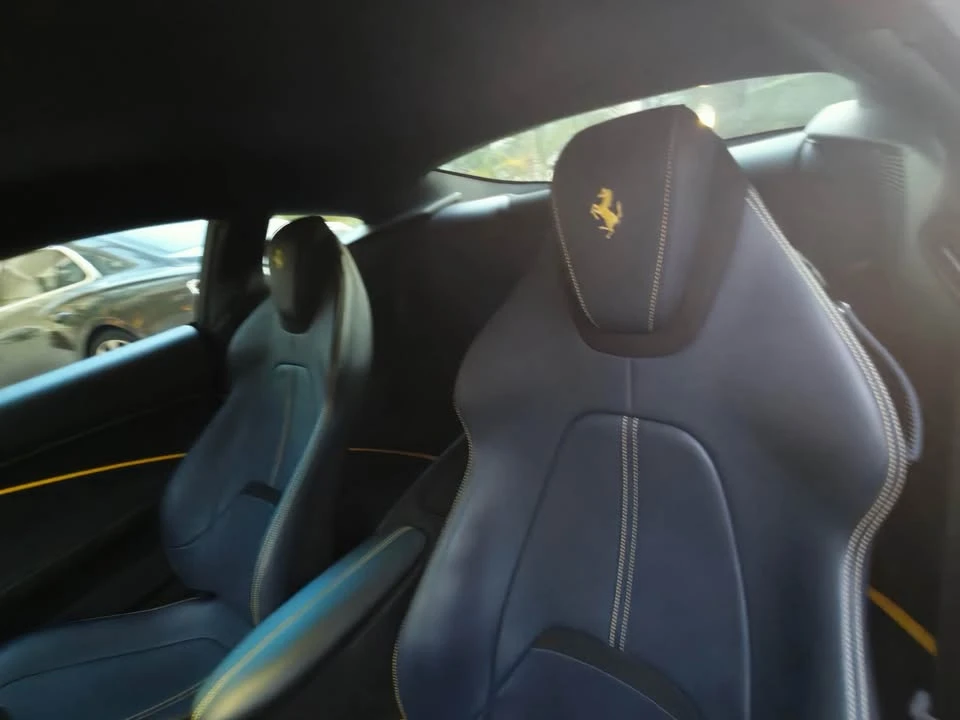 2022 Ferrari Roma - Image 14 of 19