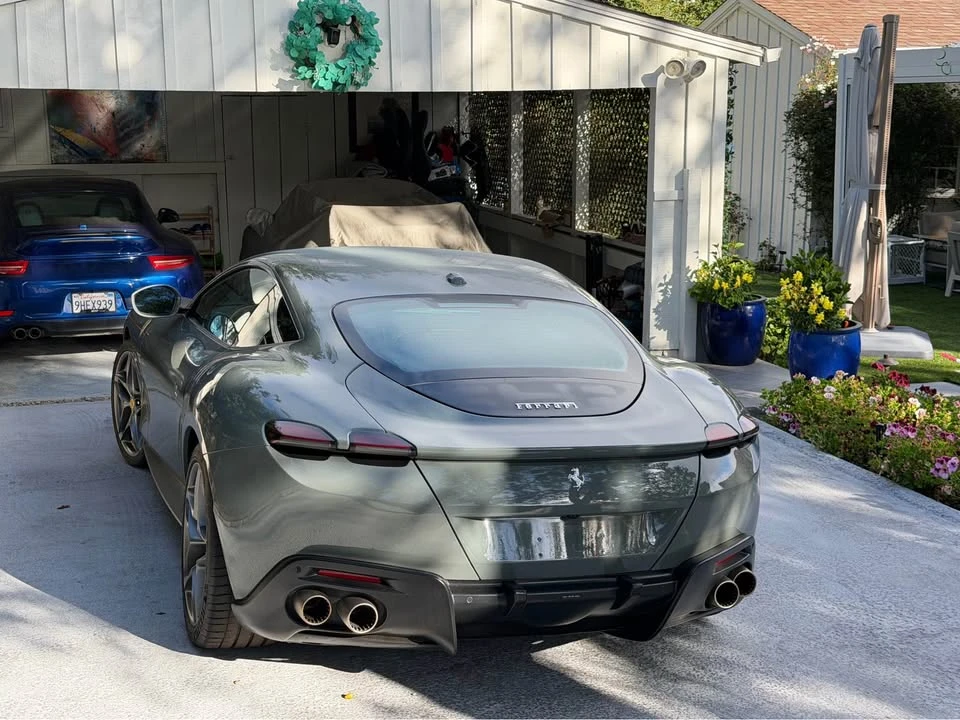2022 Ferrari Roma - Image 18 of 19