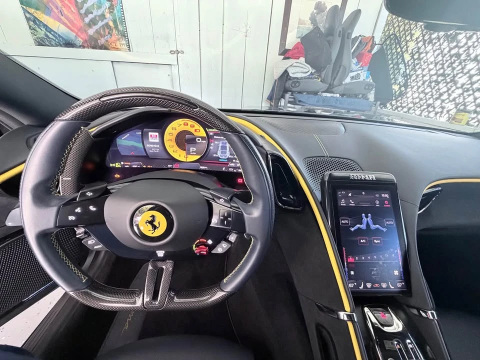 2022 Ferrari Roma - Image 18 of 20