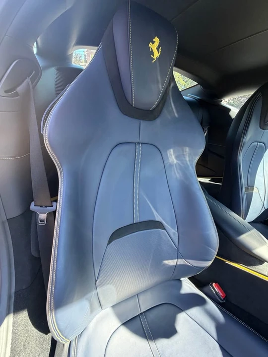 2022 Ferrari Roma - Image 13 of 20