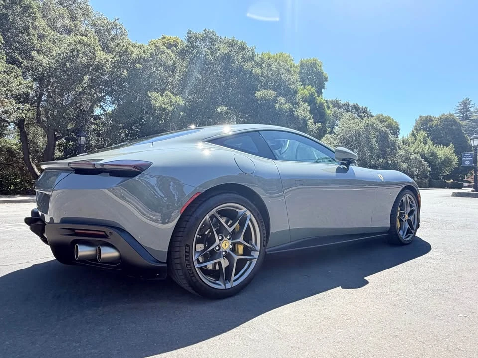 2022 Ferrari Roma - Image 10 of 20