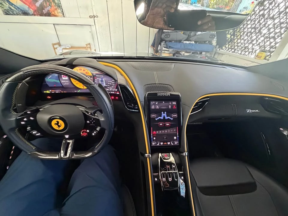 2022 Ferrari Roma - Image 8 of 20