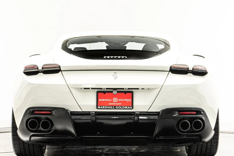 2022 Ferrari Roma - Image 7 of 19