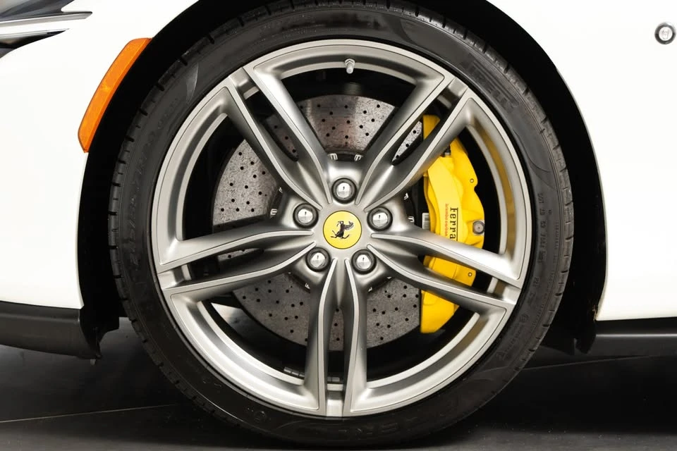 2022 Ferrari Roma - Image 6 of 15