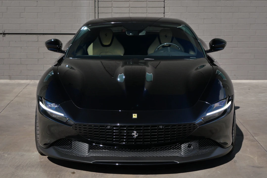 2022 Ferrari Roma - Image 4 of 31