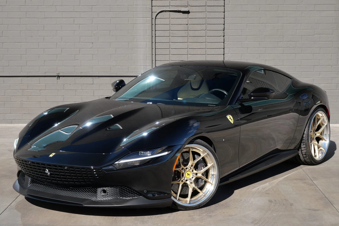 2022 Ferrari Roma - Image 6 of 31