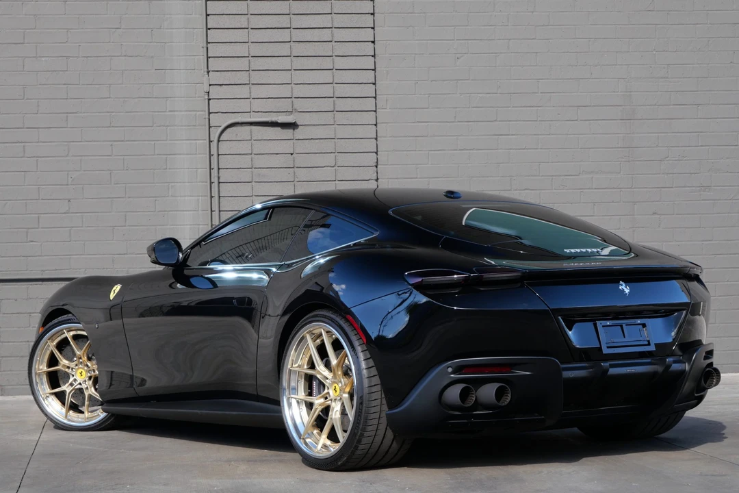 2022 Ferrari Roma - Image 10 of 31