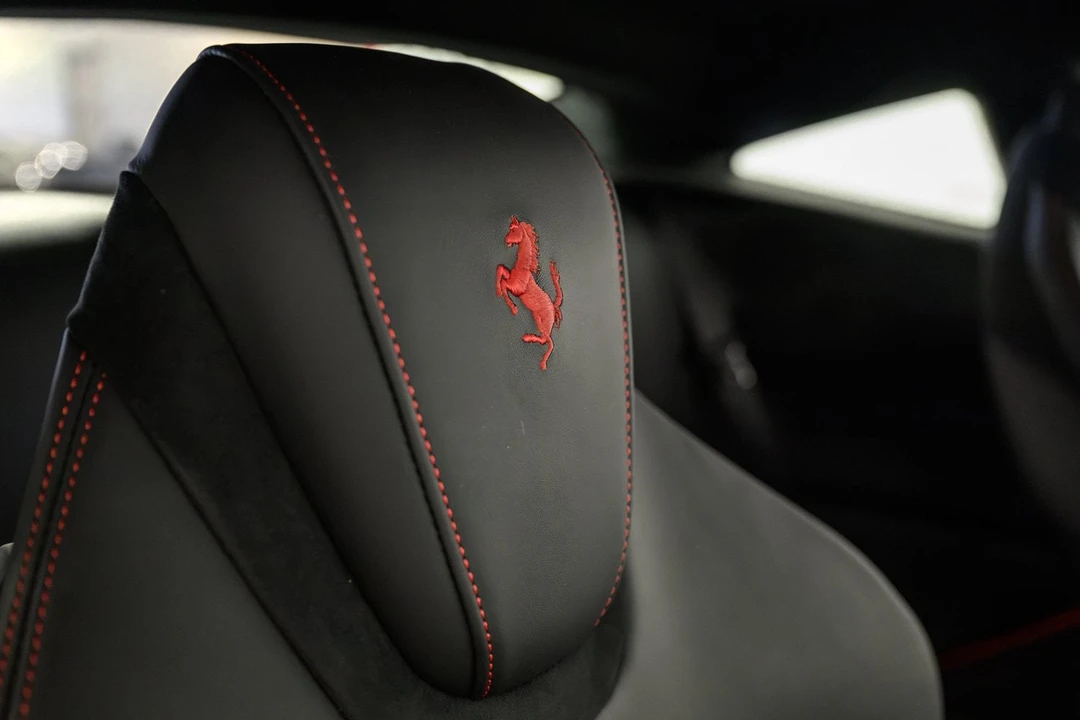 2022 Ferrari Roma - Image 29 of 31