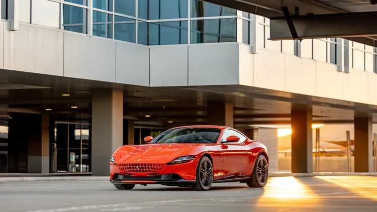 2022 Ferrari Roma - Image 5 of 21
