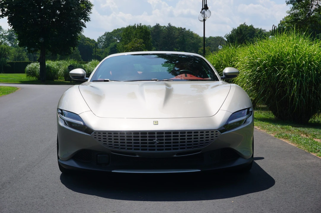 2022 Ferrari Roma - Image 29 of 31