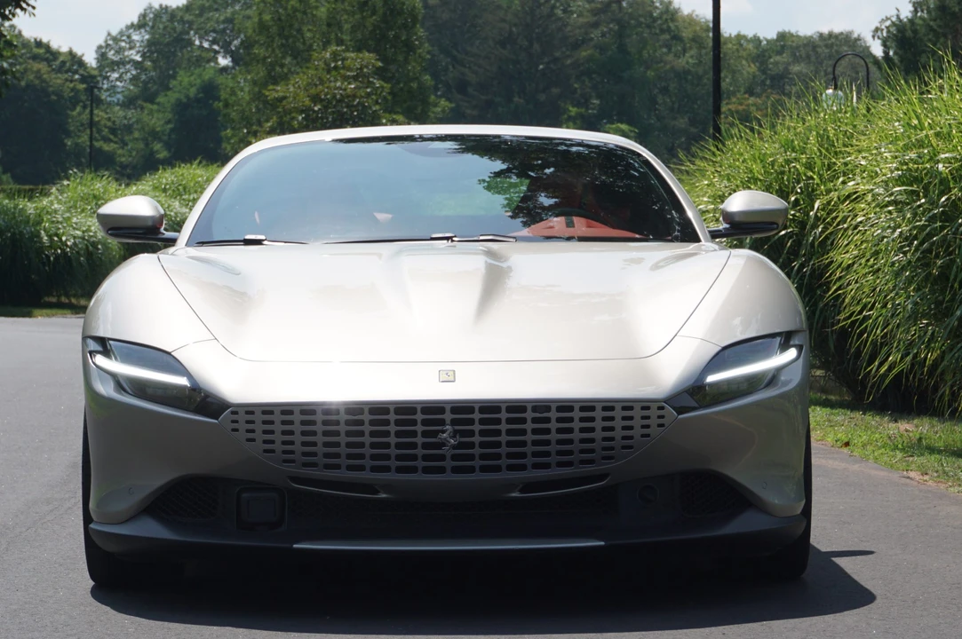 2022 Ferrari Roma - Image 30 of 31