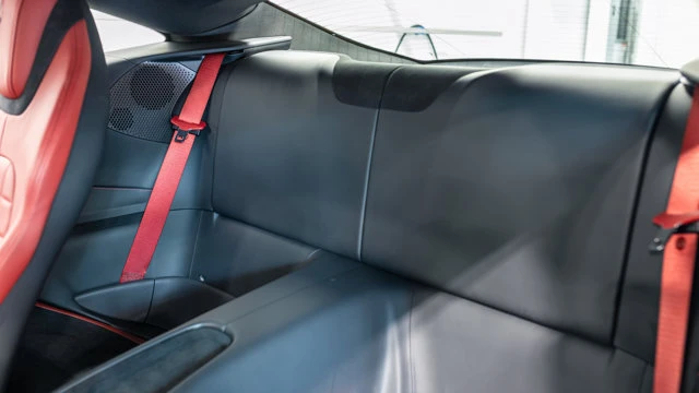 2022 Ferrari Roma - Image 9 of 16